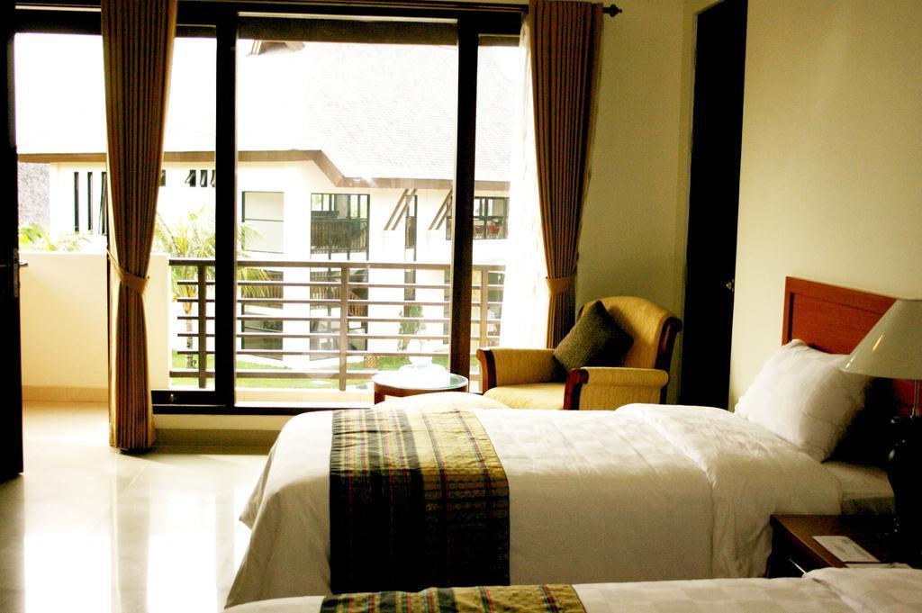 Town House Bukit Damai Indah Hotell Balikpapan  Exteriör bild